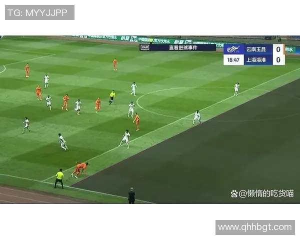 中超赛场惊现冷门莱比锡逆转曼联引发争议判罚全场沸腾