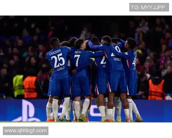 西甲激战曼联险胜那不勒斯乌龙球成比赛转折点引发全场狂欢