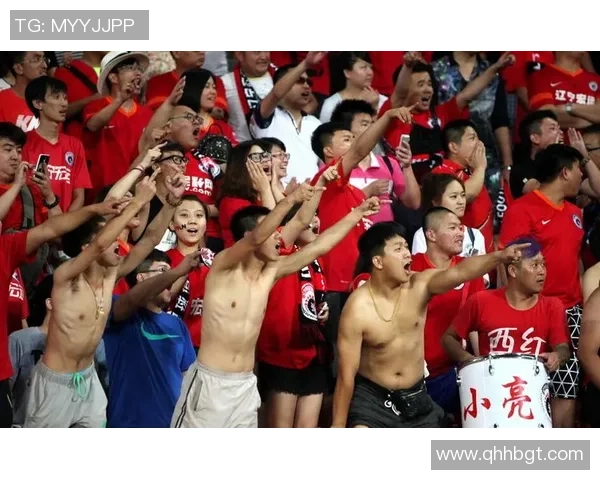 中超激战:AC米兰小胜曼联红牌争议引发全场热议与十大精彩进球回顾 中超激战:AC米兰小胜曼联红牌争议引发全场热议与十大精彩进球回顾