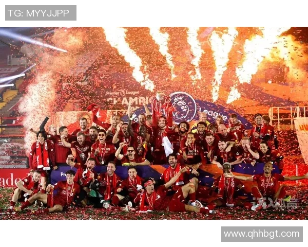 中超激战曼联与拜仁握手言和绝杀瞬间点燃全场激情 中超激战曼联与拜仁握手言和绝杀瞬间点燃全场激情