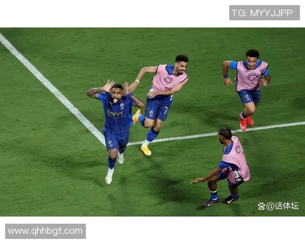 世界杯精彩对决尤文图斯大胜曼城红牌争议引发全场热议与战术分析